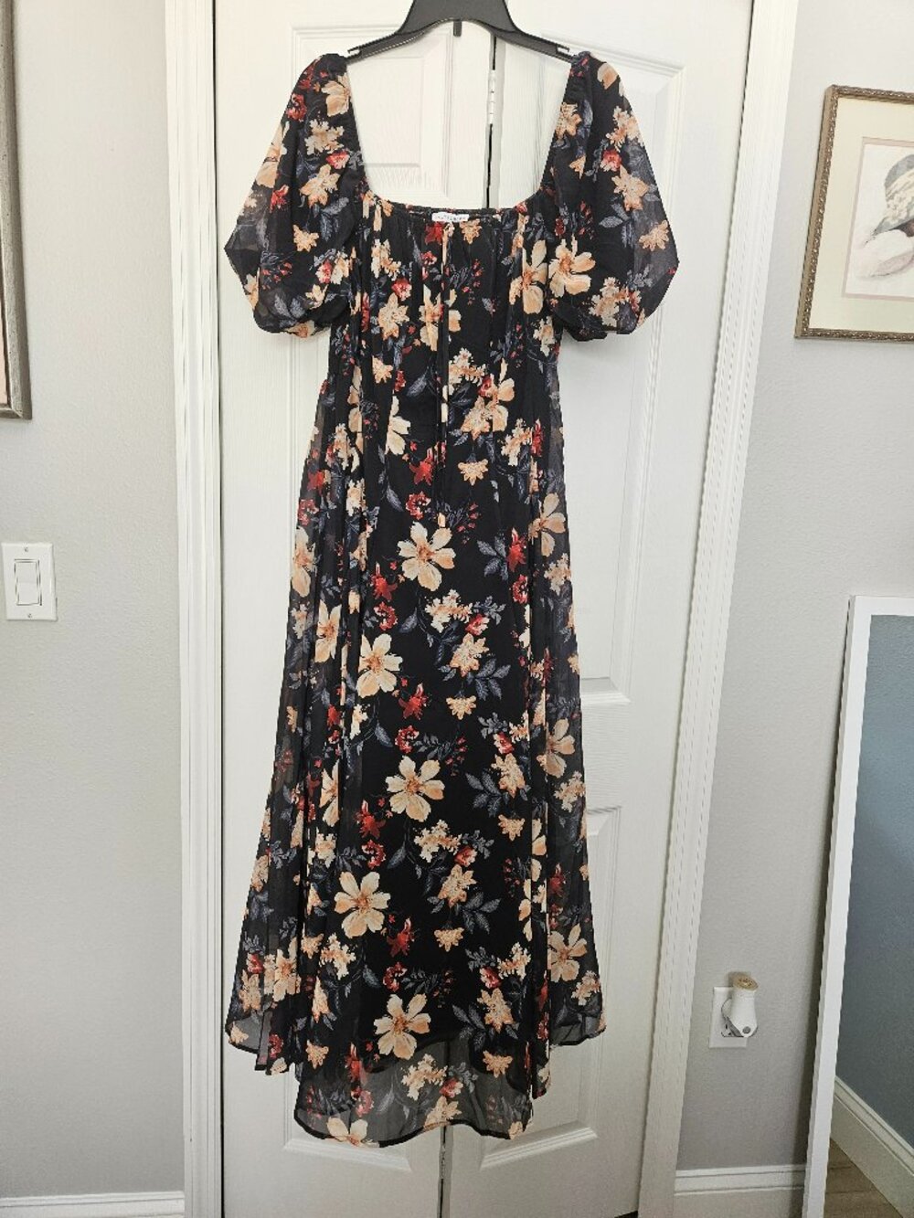 Straight Collar Black Maxi Dress with Yellow and Red Flower Patterns